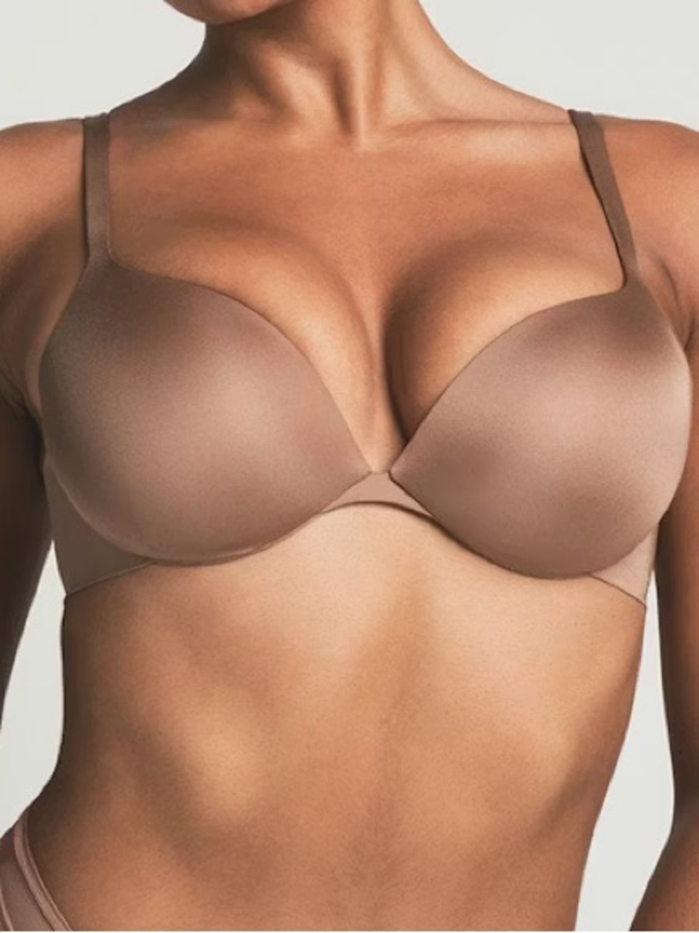 Skims Ultimate Push Up Plunge Bra